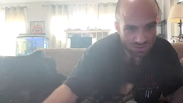 Snapshot of CirclingClass chatting on 22, 10, 2025 CirclingClass online show from 22, 10, 2025