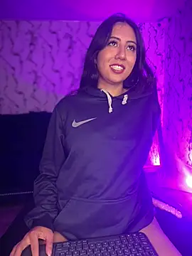 Lunaliaa  online show from 28, 3, 2026