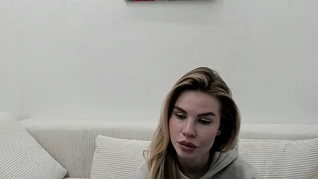 MollyCem online show from 22, 3, 2026