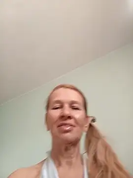 ViktoriaSexi1 online show from 21, 3, 2026