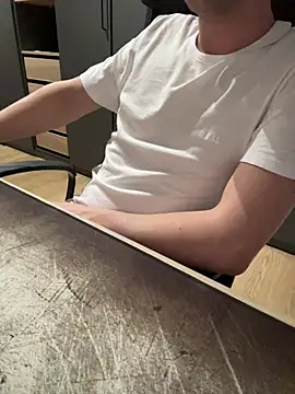 Snapshot of Nira16 chatting on 14, 3, 2026 Nira16 online show from 14, 3, 2026