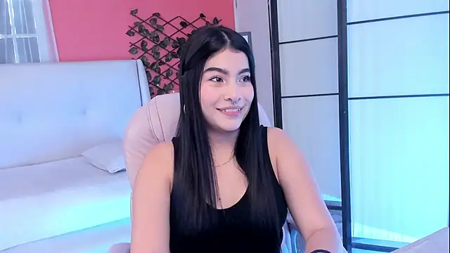 HannaLee333 online show from 2, 4, 2026