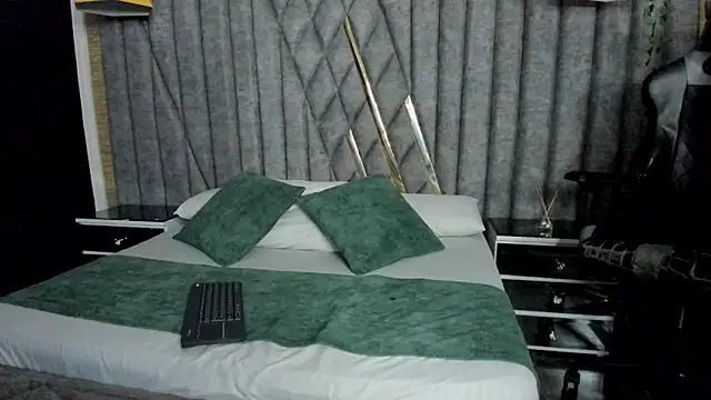 SilvanaFoxx online show from 19, 3, 2026