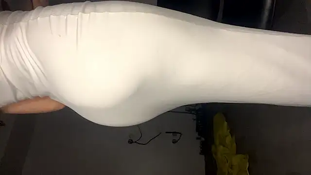 Snapshot of ArielMur chatting on 23, 3, 2026 ArielMur online show from 23, 3, 2026