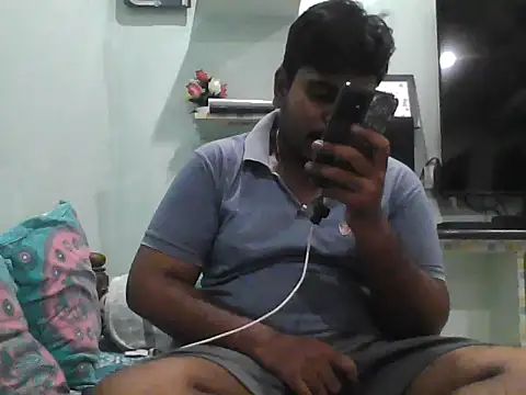 Snapshot of Foxboy65 chatting on 10, 6, 2026 Foxboy65 online show from 10, 6, 2026