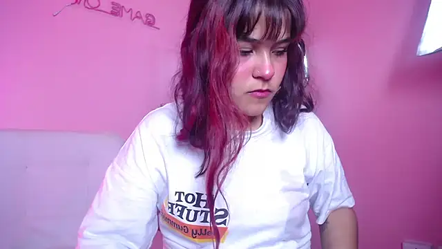 Snapshot of Nami_Velle chatting on 11, 4, 2026 Nami Velle online show from 11, 4, 2026