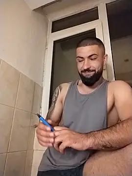 Tommy Porn  online show from 29, 5, 2026