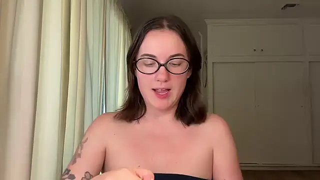 Snapshot of summerxo chatting on 30, 6, 2026 summerxo online show from 30, 6, 2026