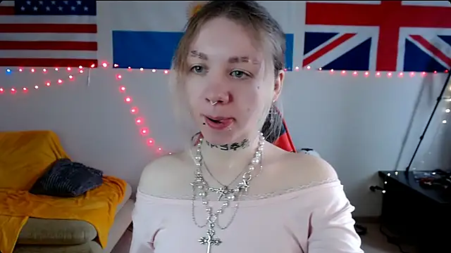 Nica Kawaii online show from 12, 3, 2026