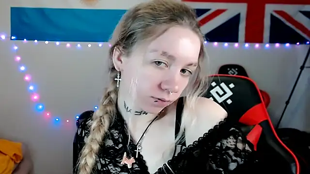 Nica Kawaii online show from 17, 3, 2026