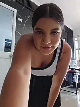 Snapshot of Pretty_Julieta chatting on 16, 7, 2026 Pretty Julieta online show from 16, 7, 2026
