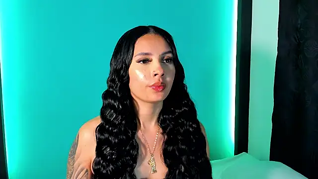 Snapshot of Emma_AH chatting on 25, 5, 2026 Emma AH online show from 25, 5, 2026
