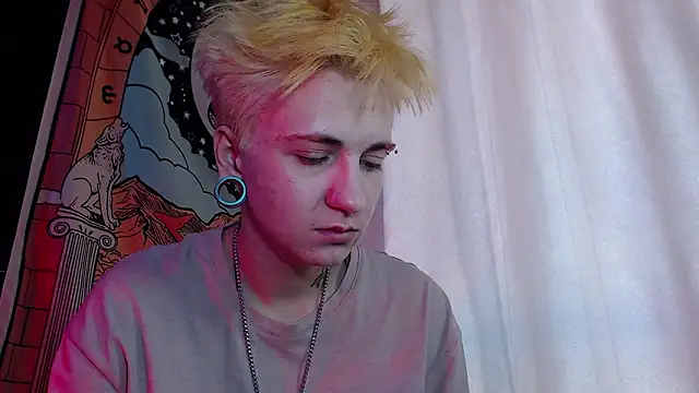 ray-taylorrr online show from 17, 3, 2026