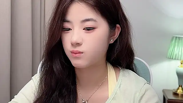 Nicole20266 online show from 19, 3, 2026