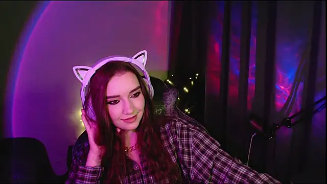 Celia Sensual  online show from 21, 5, 2026