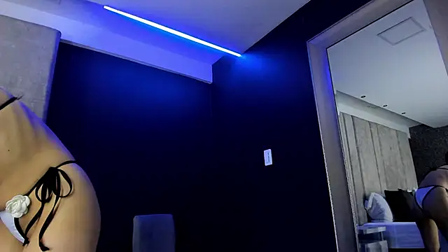 Juliethaamour online show from 18, 3, 2026