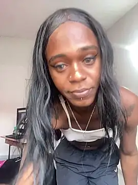 laaura dolll online show from 17, 3, 2026