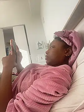 Snapshot of Princessssbby chatting on 20, 5, 2026 Princessssbby online show from 20, 5, 2026