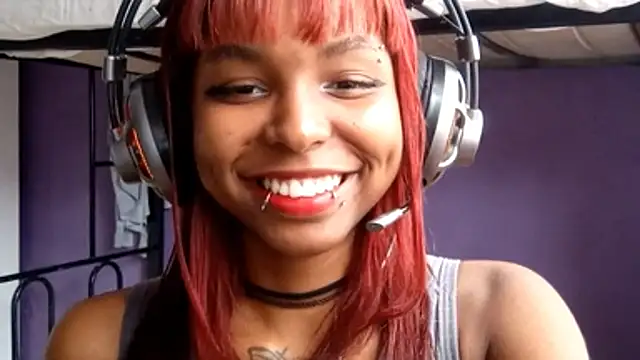 emilycloves online show from 20, 3, 2026