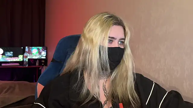 Xtoni  online show from 6, 3, 2026