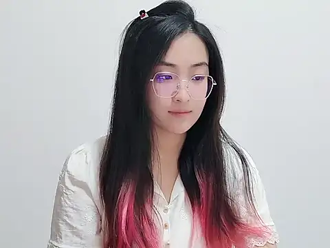 kitty-mm online show from 18, 3, 2026