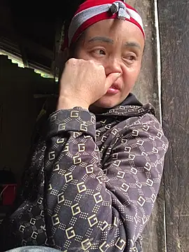 ten-girl-2k5 online show from 23, 3, 2026