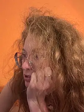 Hii Adel online show from 19, 3, 2026