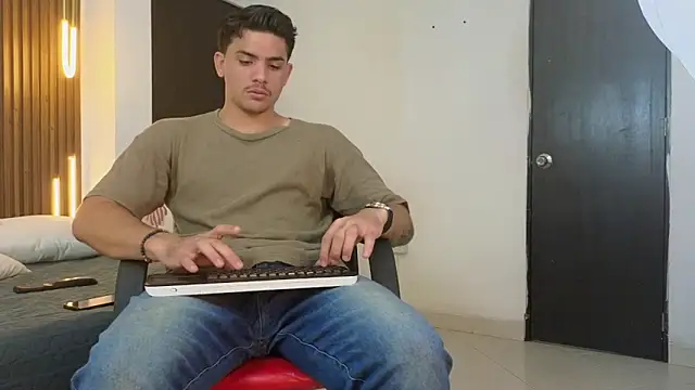 MrAdonis  online show from 11, 3, 2026