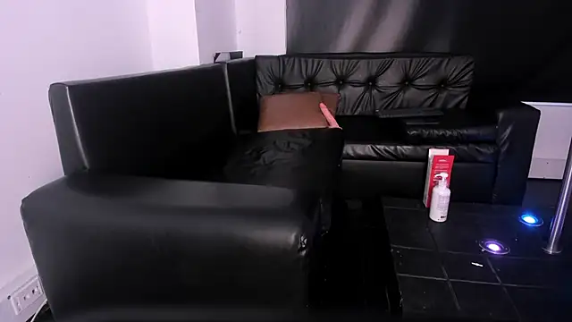 aylin ferrer online show from 23, 3, 2026