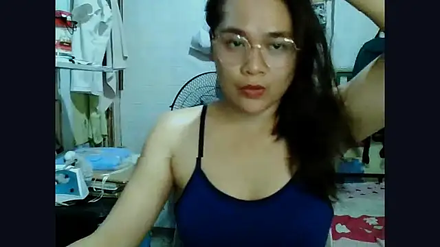 Snapshot of AniaFowler chatting on 22, 3, 2026 AniaFowler online show from 22, 3, 2026