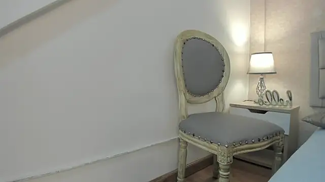 aria walker  online show from 20, 3, 2026