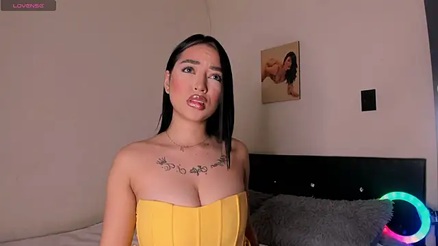 AnthonellaSweet  online show from 16, 5, 2026