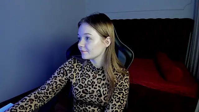 ElinaVale online show from 19, 3, 2026