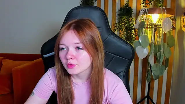 ElinaVale online show from 9, 6, 2026