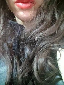 Kamilya89six online show from 1, 4, 2026