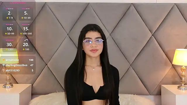 OliviaDiaz online show from 16, 4, 2026