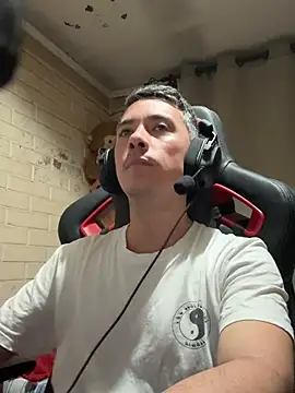 Cr1sXPorn online show from 11, 3, 2026