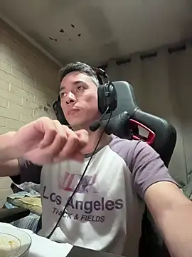 Cr1sXPorn online show from 16, 3, 2026