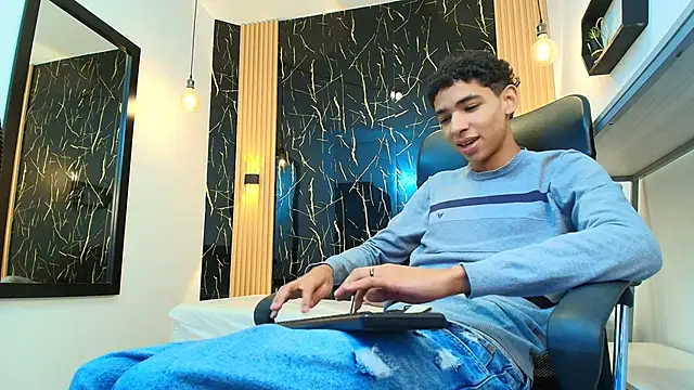 ValeriHot 1 online show from 24, 3, 2026