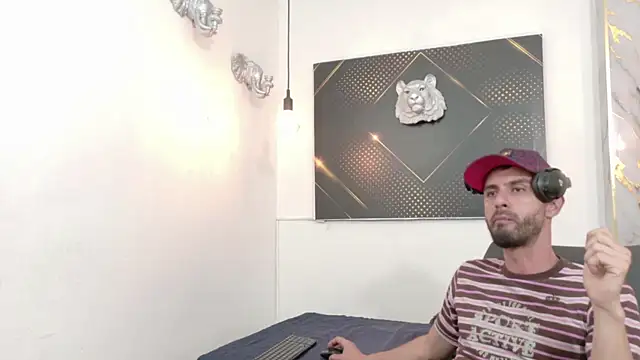 KingOfTemptation online show from 20, 5, 2026