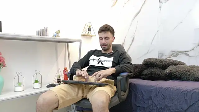 KingOfTemptation online show from 17, 6, 2026