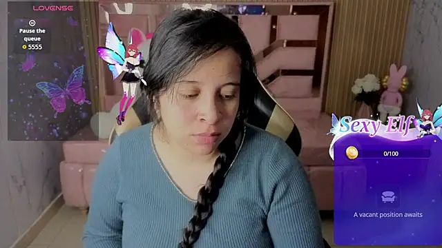 Snapshot of sara_tellez_s chatting on 30, 6, 2026 sara tellez s online show from 30, 6, 2026