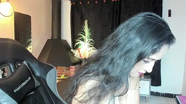 Vicky Angeel online show from 13, 6, 2026