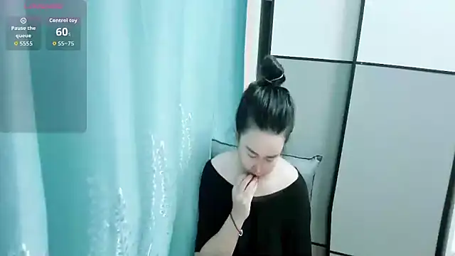 PINGGUO-33 online show from 11, 3, 2026