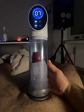 Nikkipp online show from 7, 3, 2026