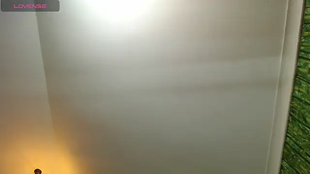 Snapshot of HairyQuinn chatting on 30, 10, 2025 HairyQuinn online show from 30, 10, 2025