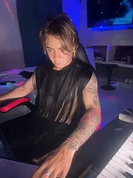 AngelLatinBoy online show from 21, 3, 2026