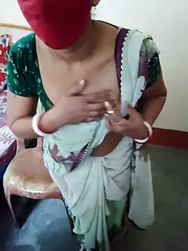 Naughtycouple-2 online show from 16, 3, 2026