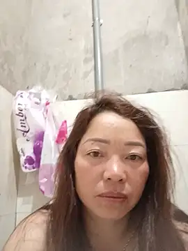 Yellow-pink online show from 9, 5, 2026
