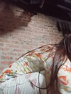 Yellow-pink online show from 12, 5, 2026